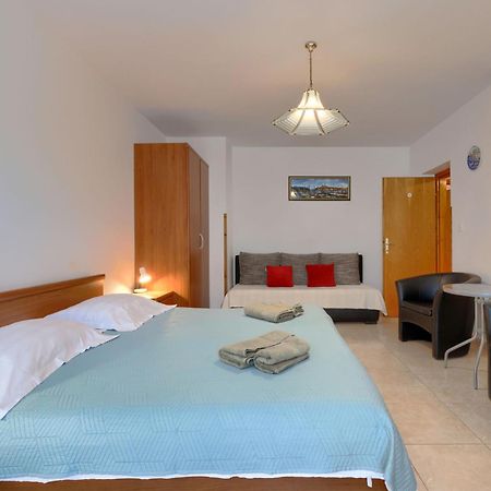 Apartment Alba - Roj157 By Interhome Rovinj Ngoại thất bức ảnh